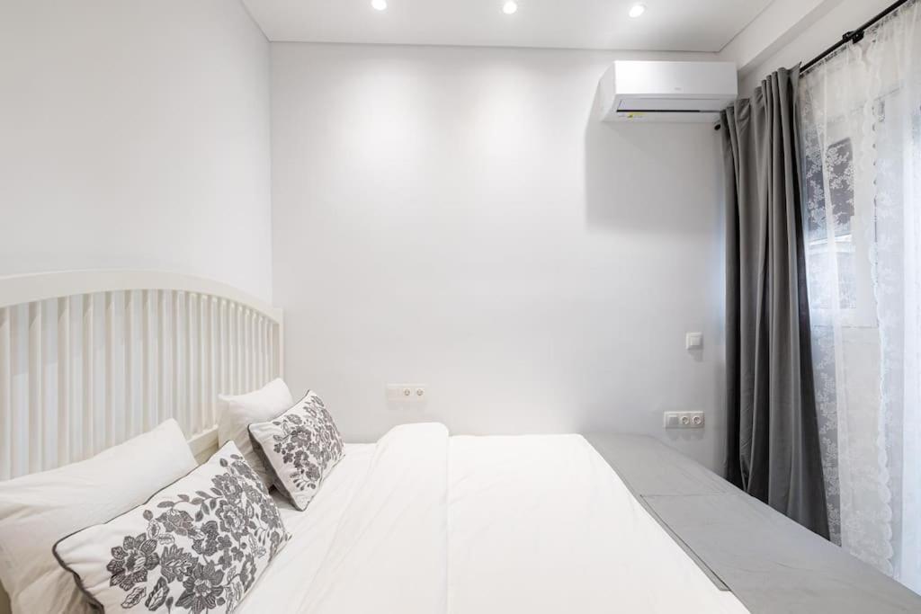 Spacious And Modern Flat At Koukaki, Near Acropolis Atenas Exterior foto